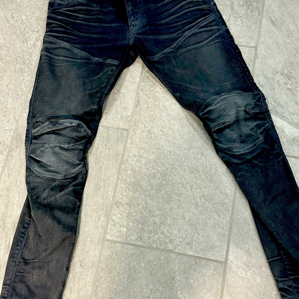 Black slim fit g-Star jeans size 33/32 excellent condition.
